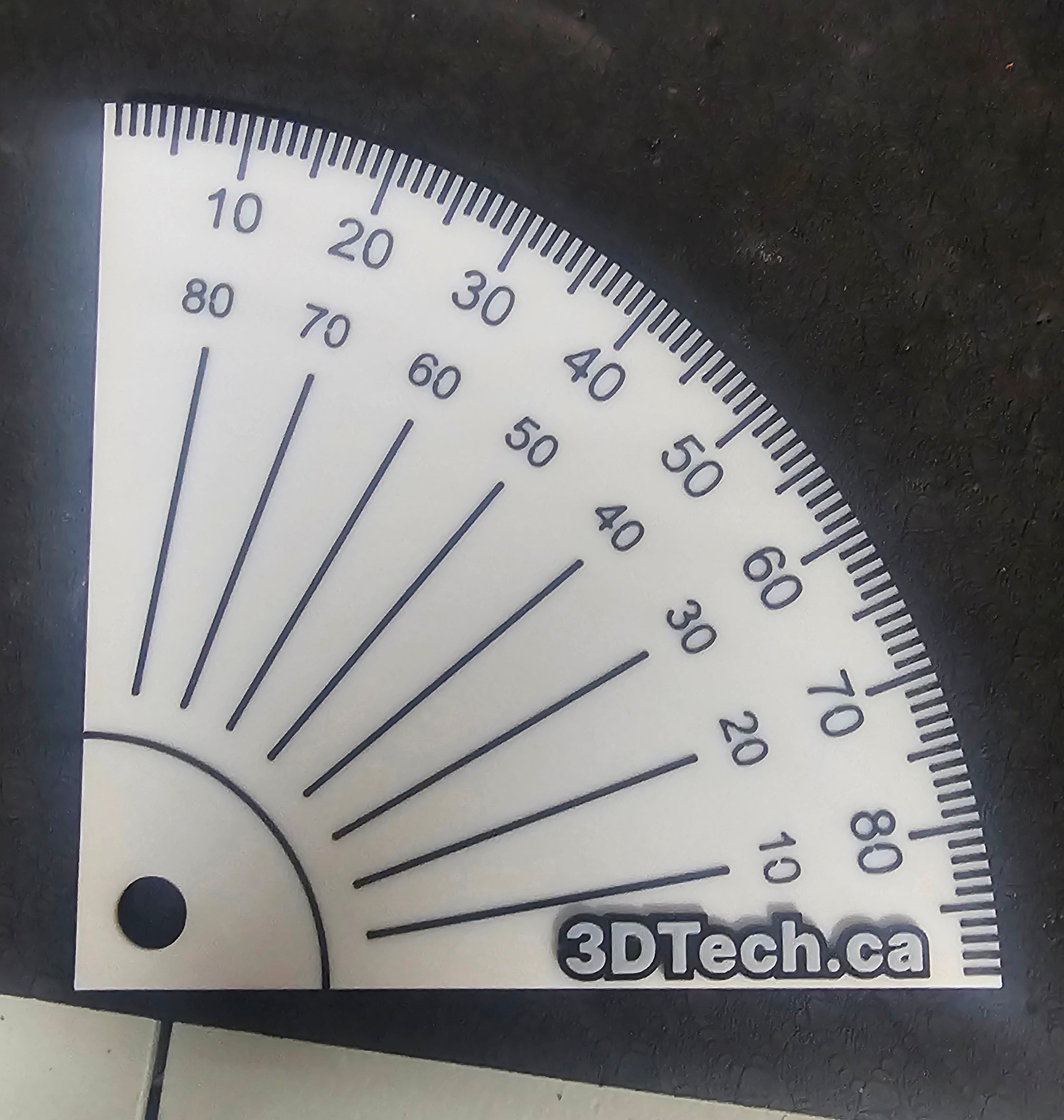90 degree protrator